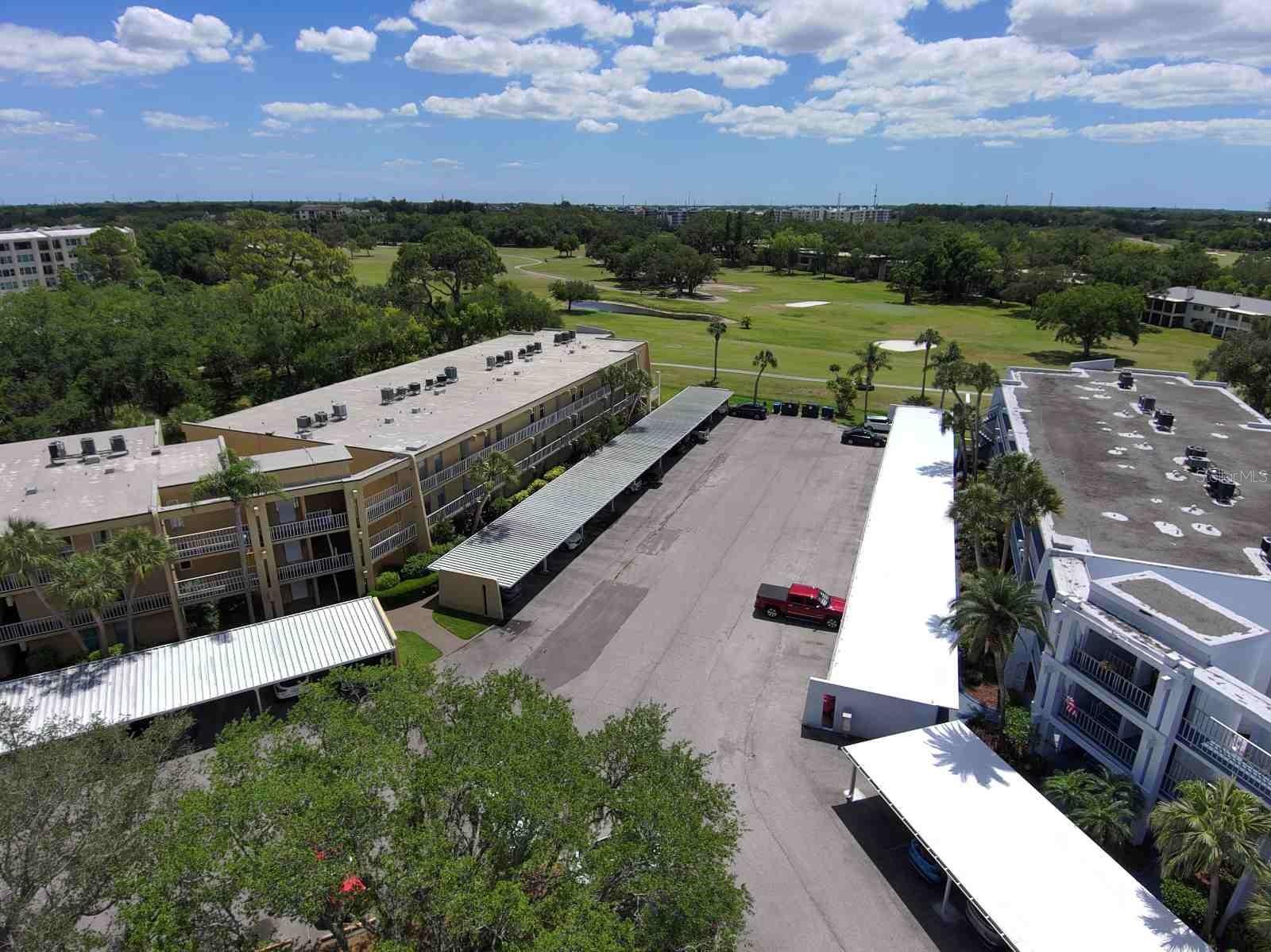225 Country Club Unit D142, Largo, FL 33771