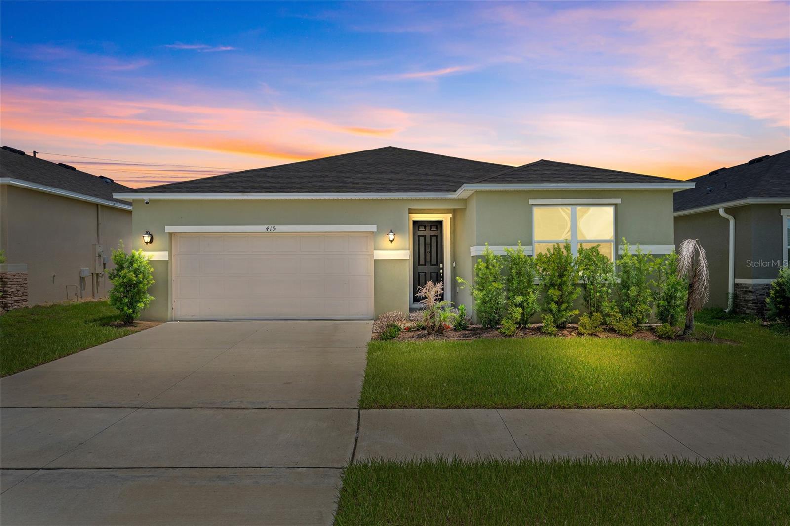 415 Overpool Avenue, Davenport, FL 33896