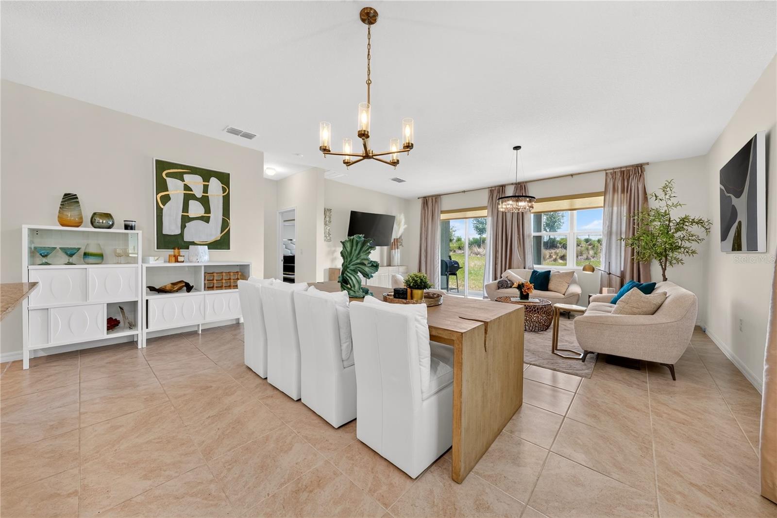 415 Overpool Avenue, Davenport, FL 33896