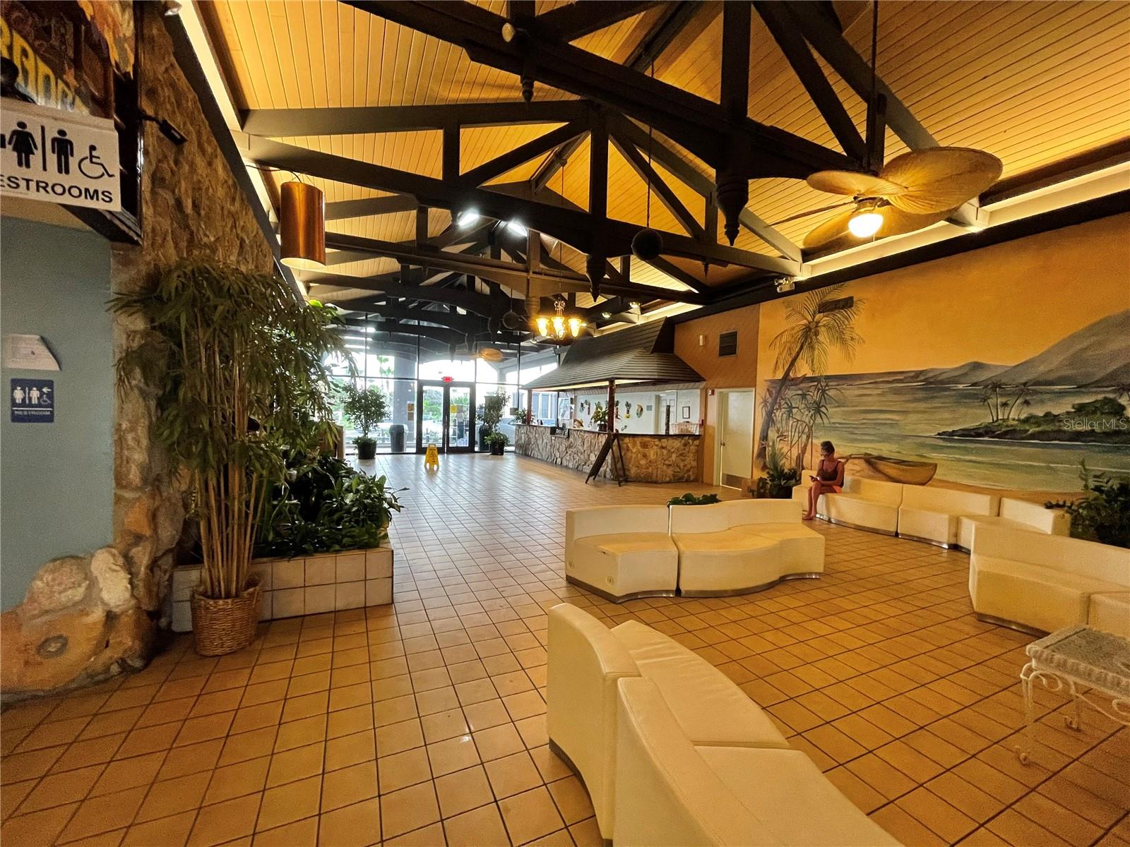 2301 Atlantic Unit 328, Daytona Beach Shores, FL 32118