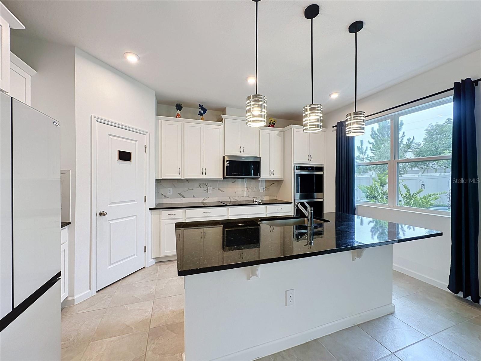 900 Honey Petal, Deland, FL 32720