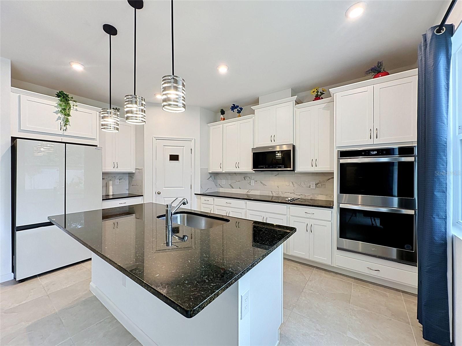 900 Honey Petal, Deland, FL 32720
