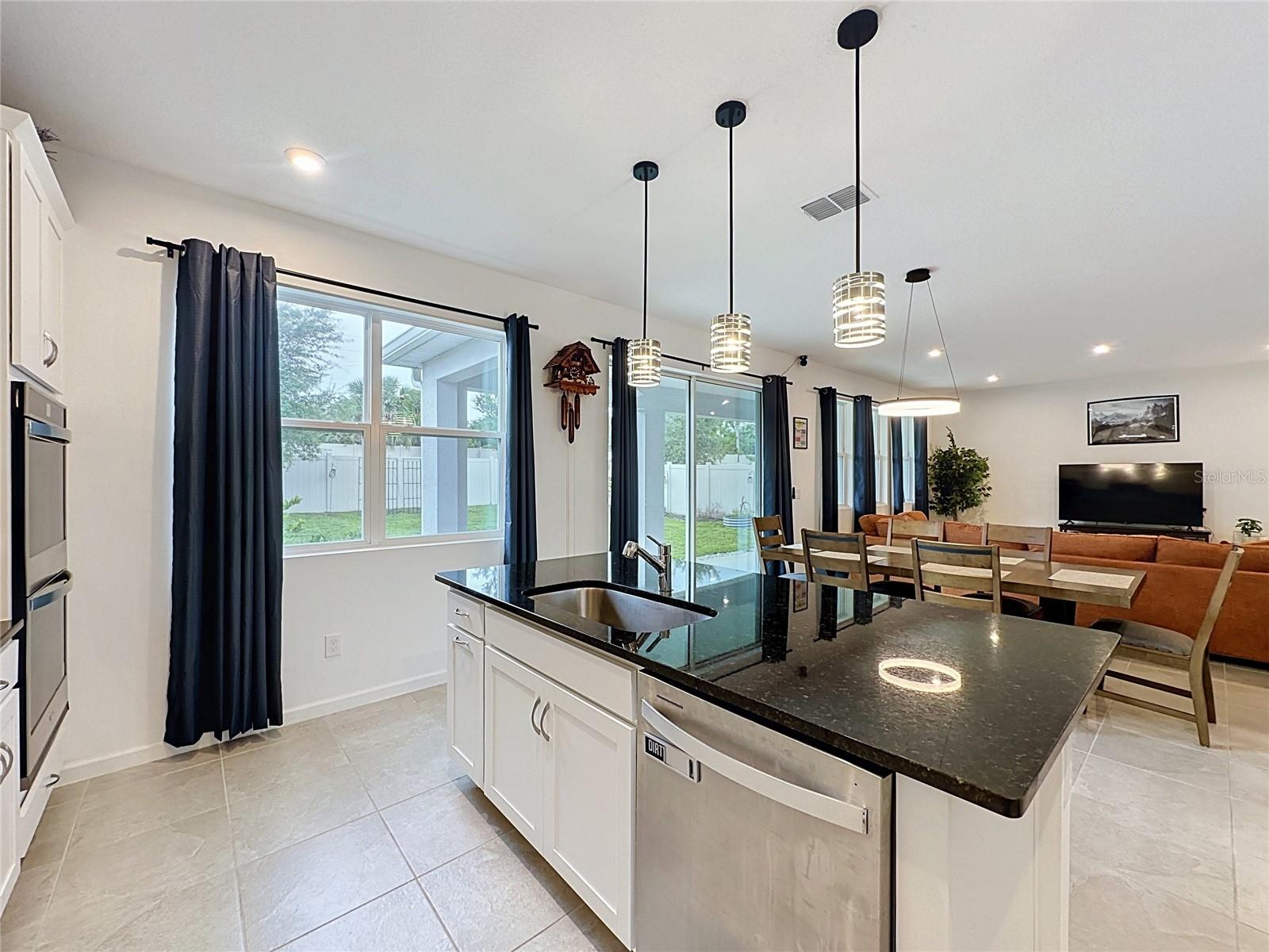 900 Honey Petal, Deland, FL 32720