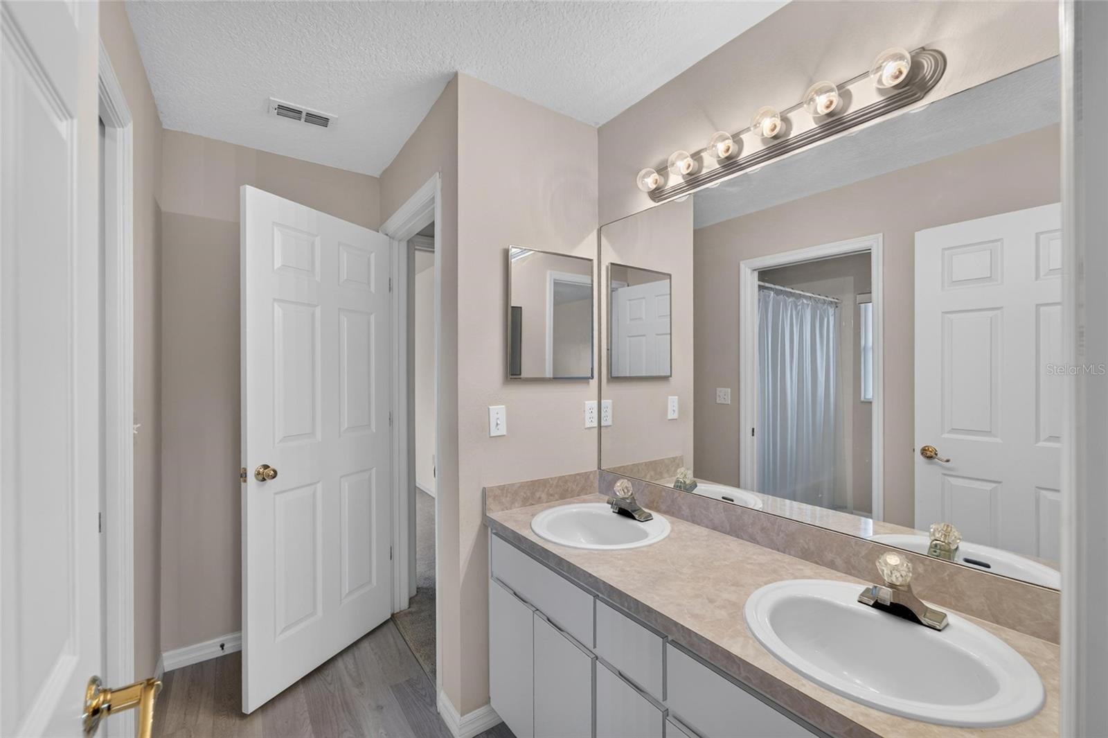 1514 Oracle, Sun City Center, FL 33573