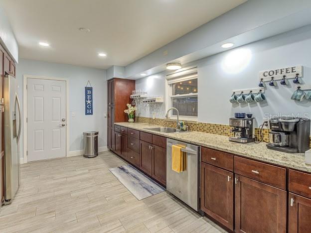 5151 Duhme, St Petersburg, FL 33708
