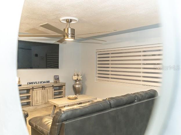 5151 Duhme, St Petersburg, FL 33708