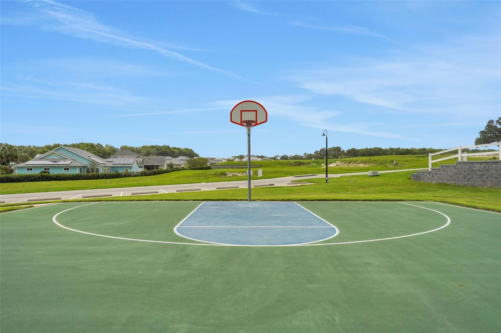 1038 Fiesta Key, Lady Lake, FL 32159