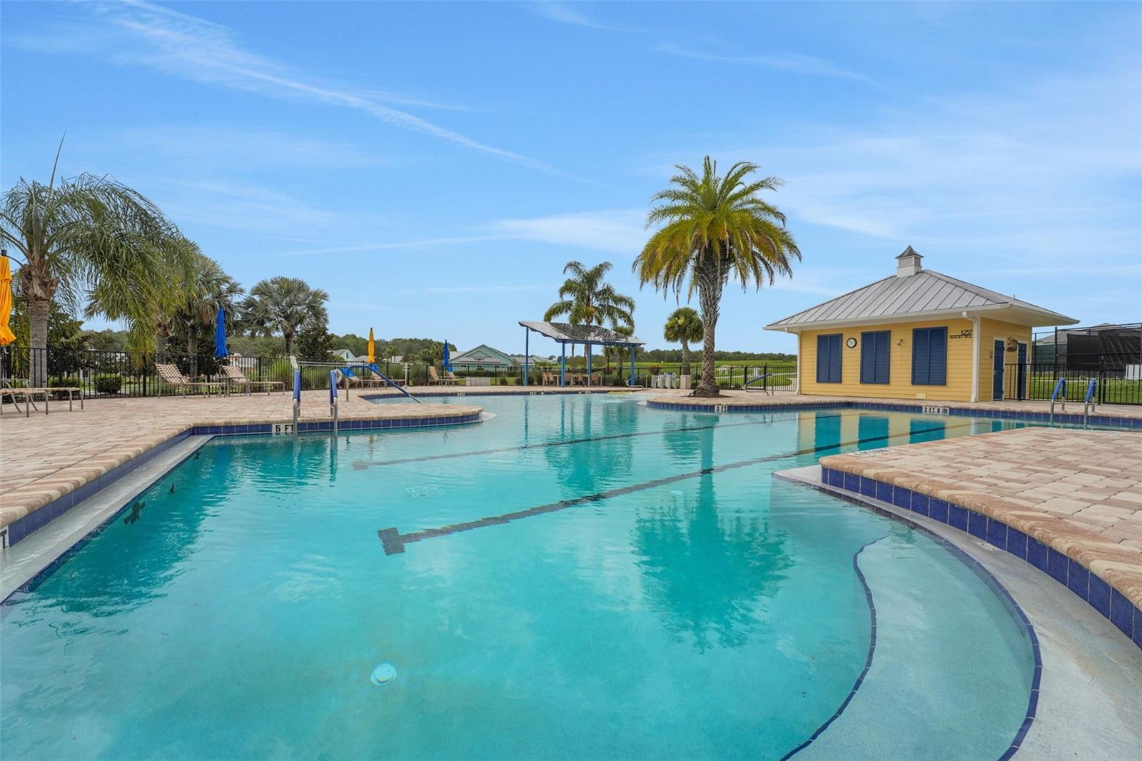 1038 Fiesta Key, Lady Lake, FL 32159