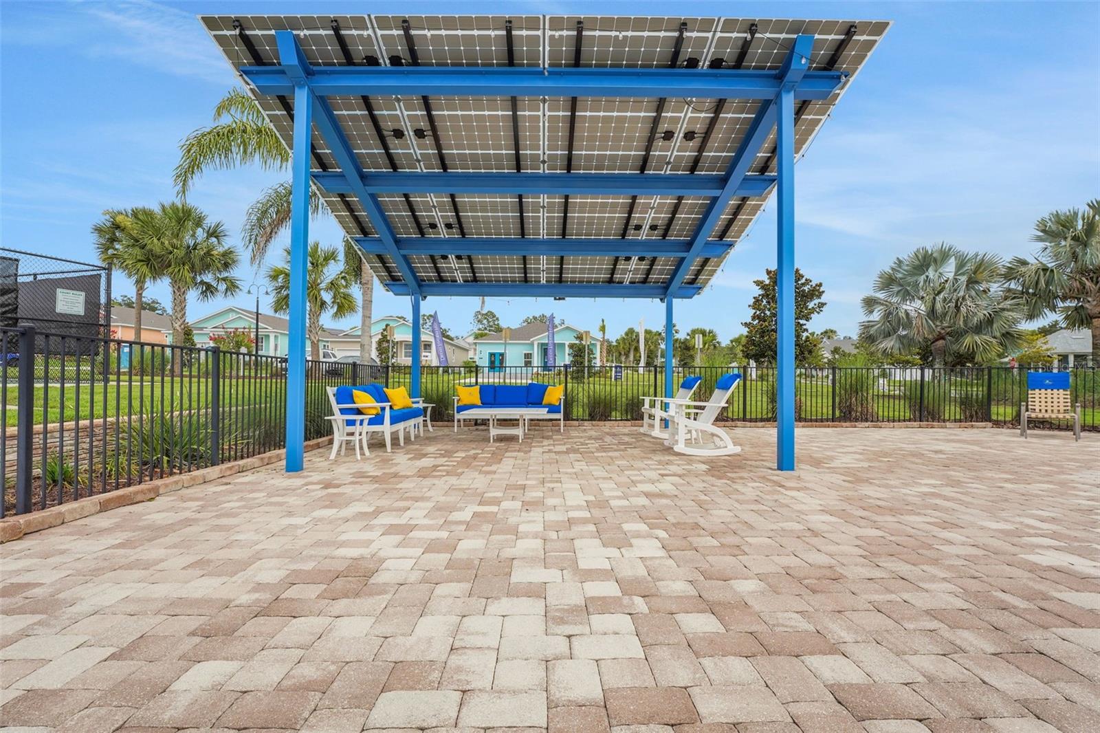 1035 Fiesta Key, Lady Lake, FL 32159