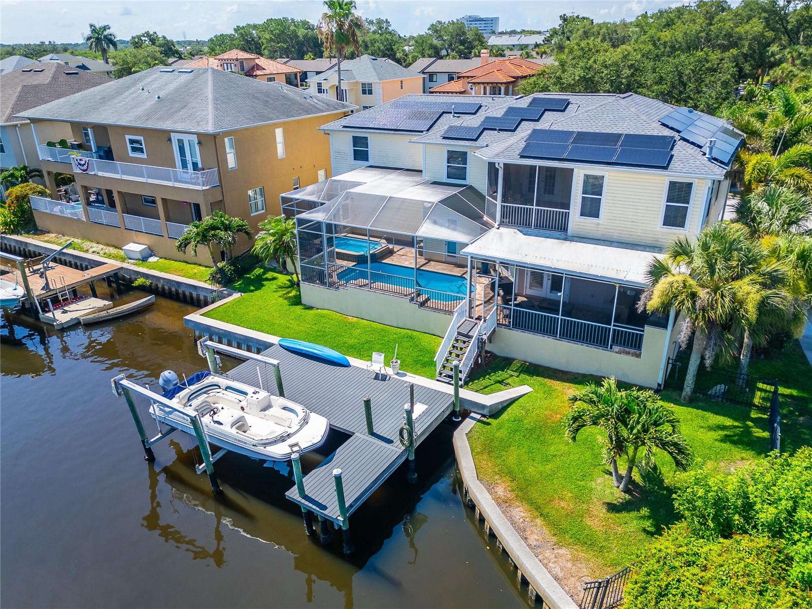 339 Manatee, Tarpon Springs, FL 34689