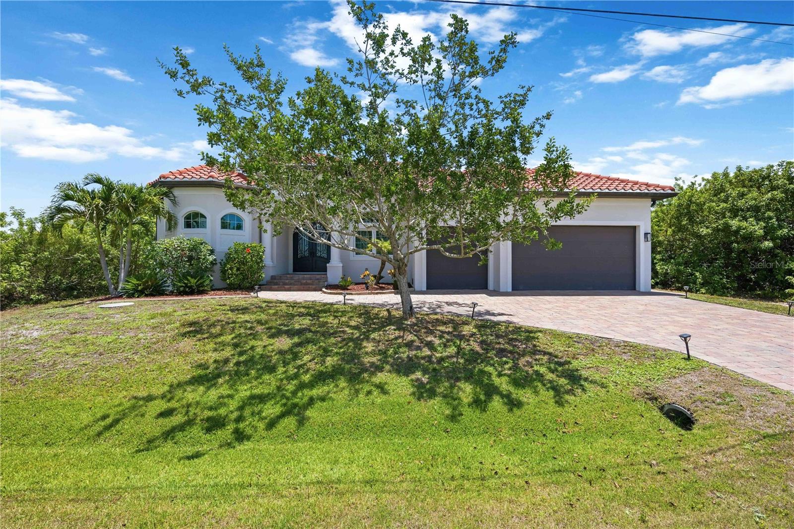 10386 Winnipeg, Port Charlotte, FL 33981