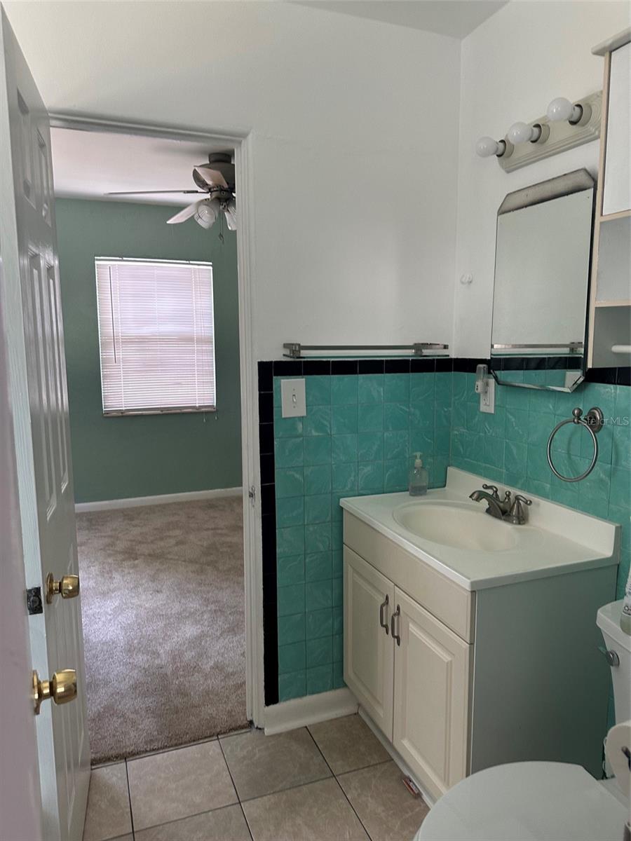 4142 6th, St Petersburg, FL 33713