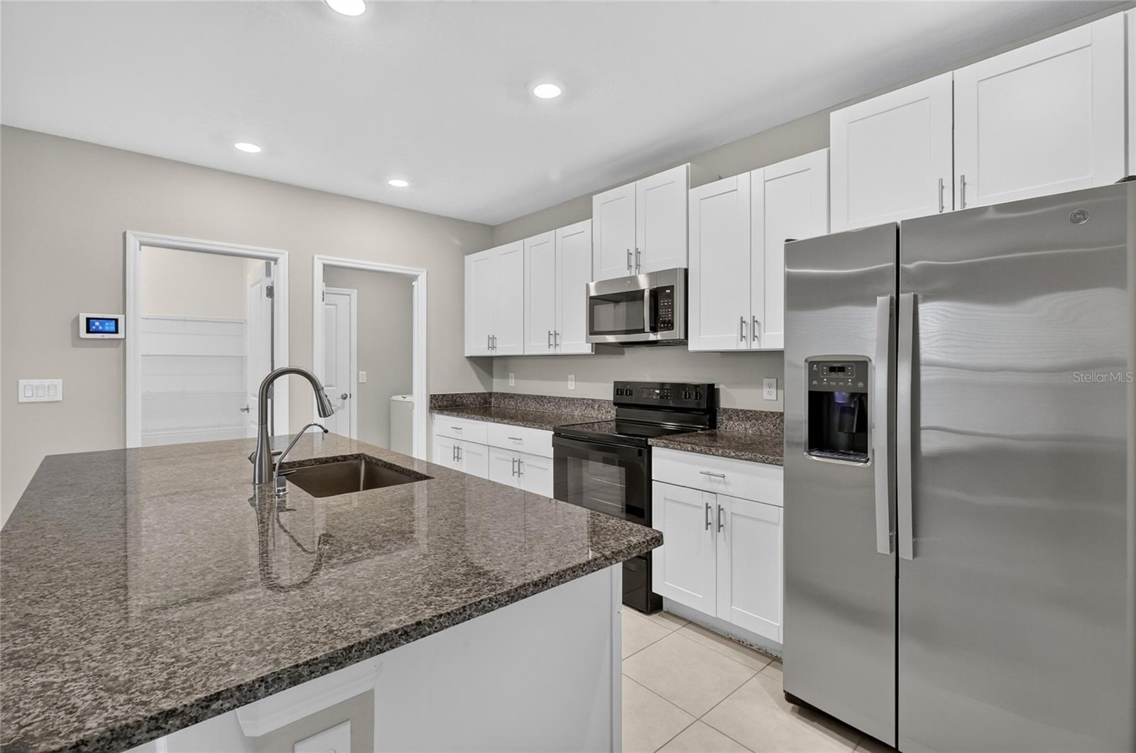 1779 Yellow, Lakeland, FL 33801