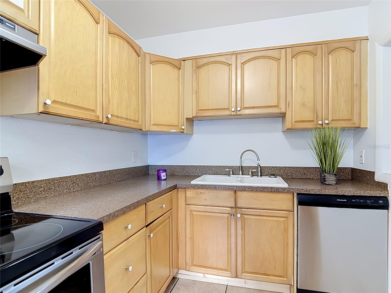 1025 Central, Lakeland, FL 33815