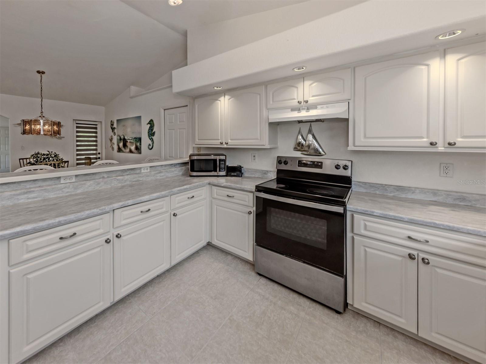 1056 Rotonda, Rotonda West, FL 33947