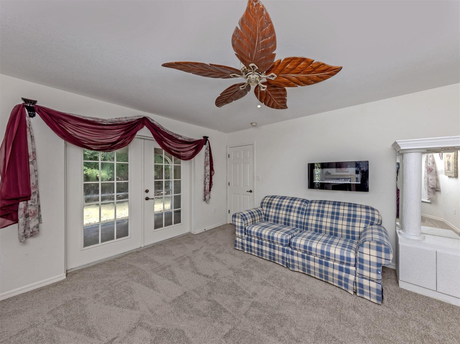 1056 Rotonda, Rotonda West, FL 33947