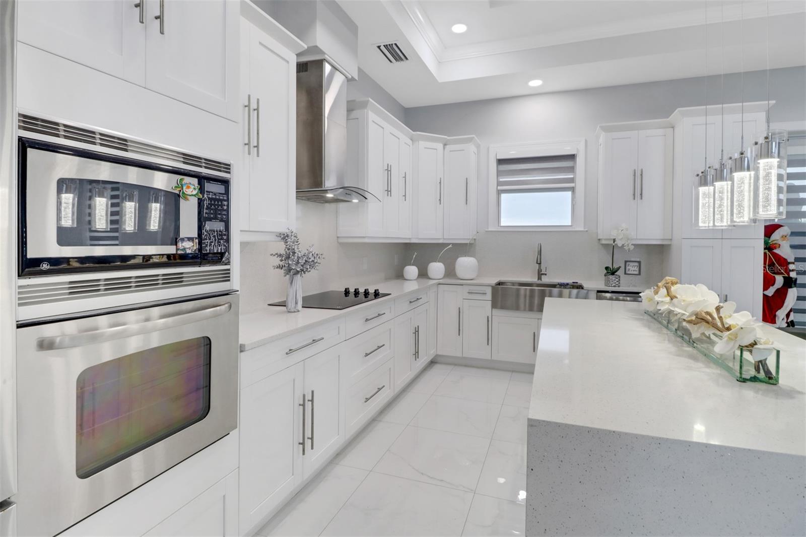 2394 45th, Naples, FL 34120