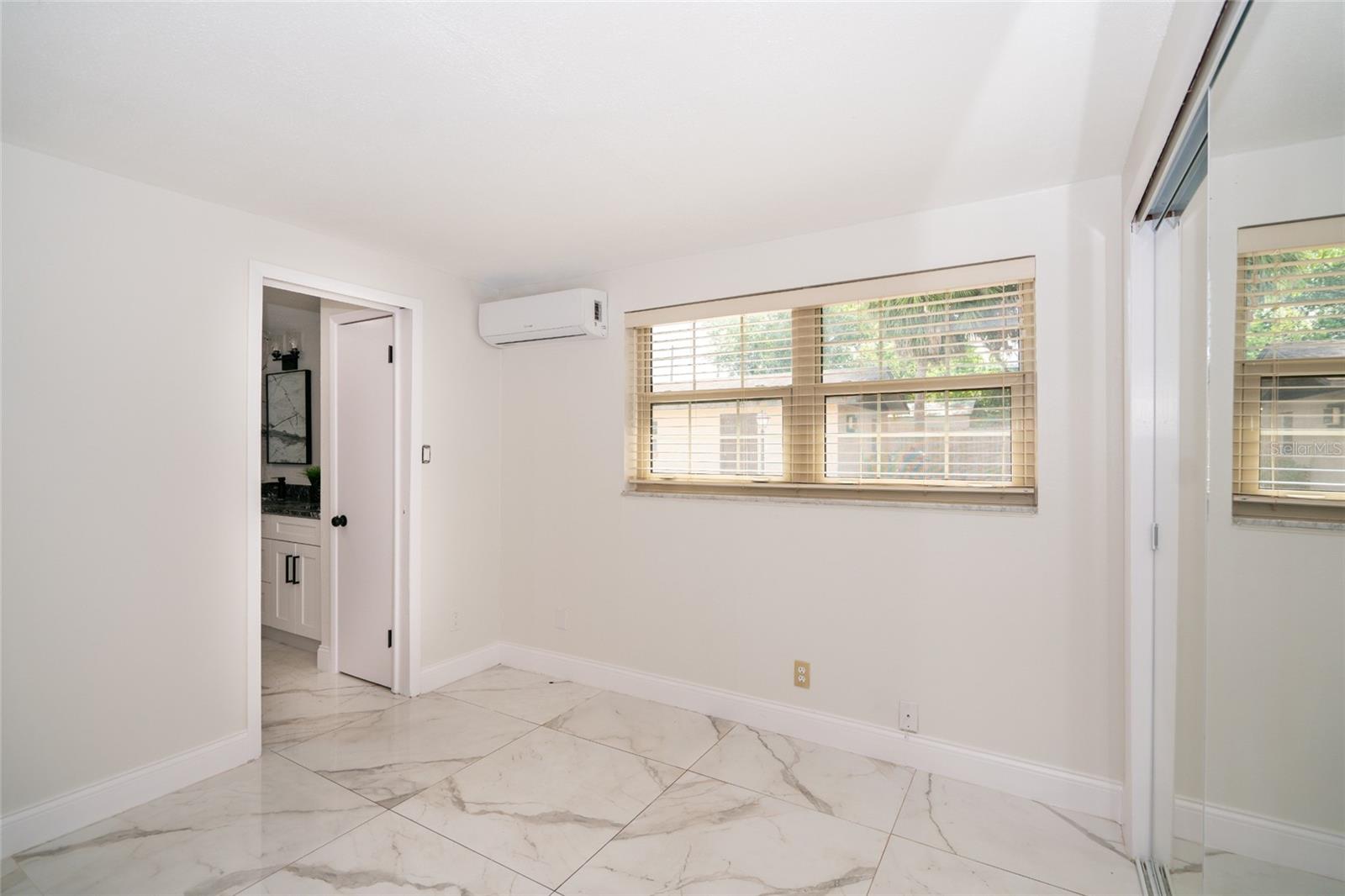 9241 52nd, Tampa, FL 33617