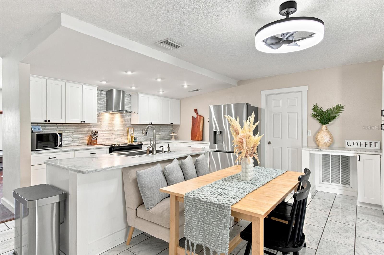 6230 Cedar, St Petersburg, FL 33702
