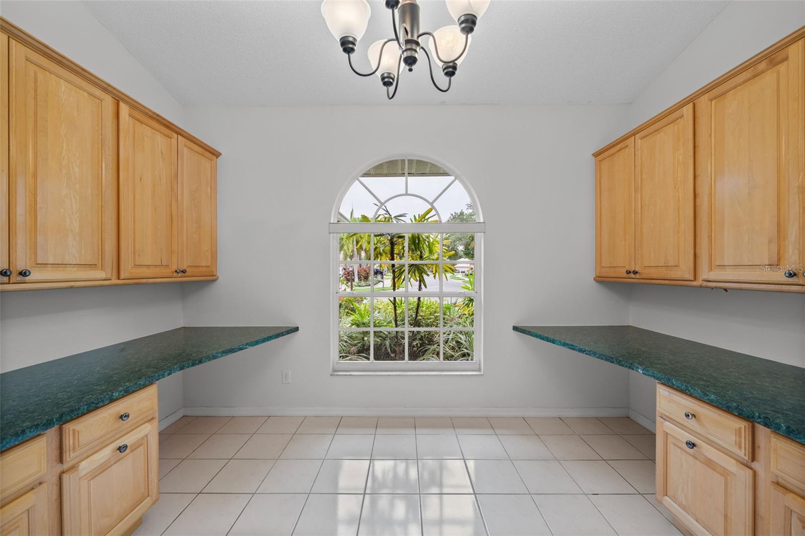 555 Park Estates, Venice, FL 34293