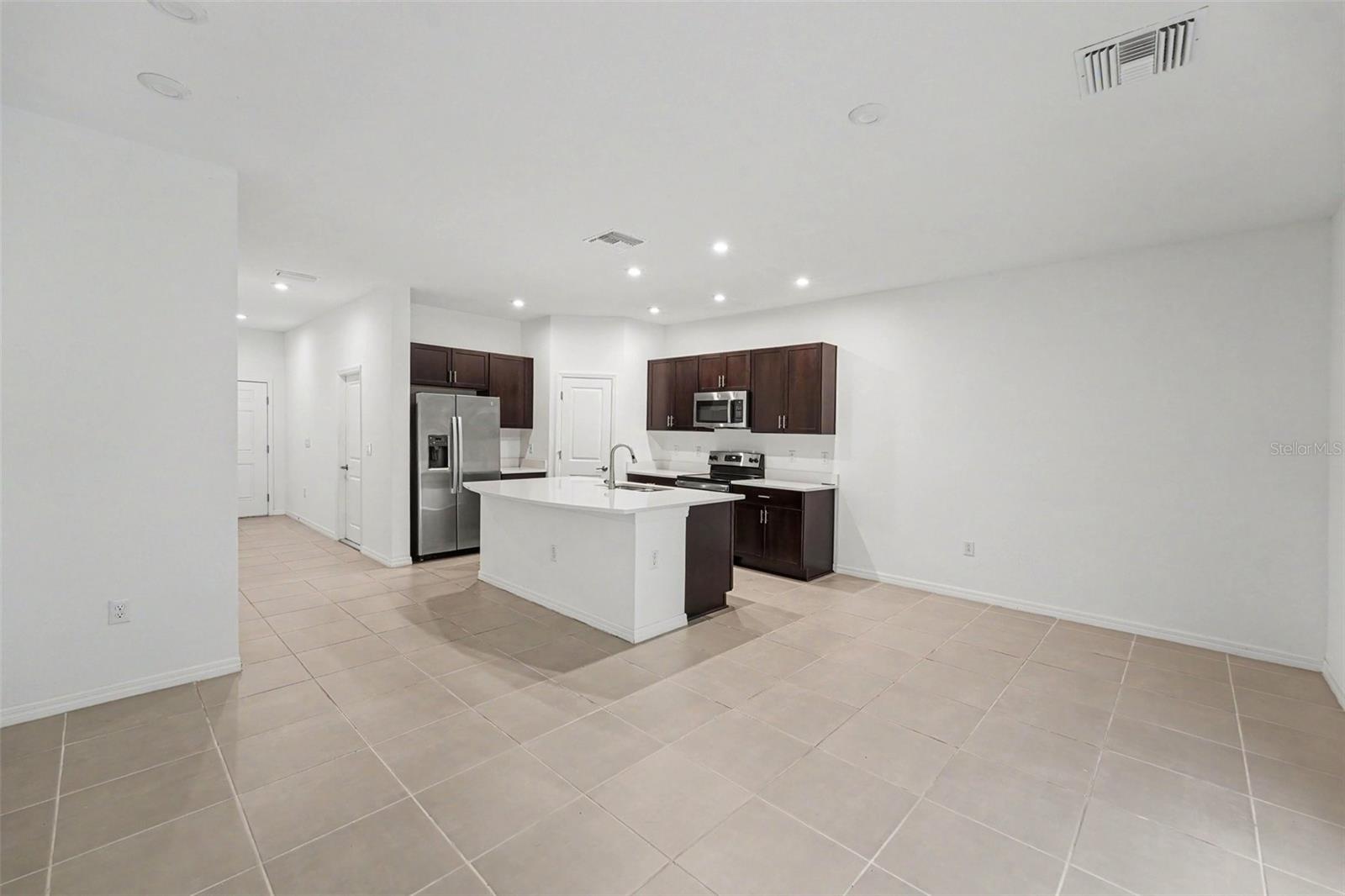 10573 Oakside, Palmetto, FL 34221