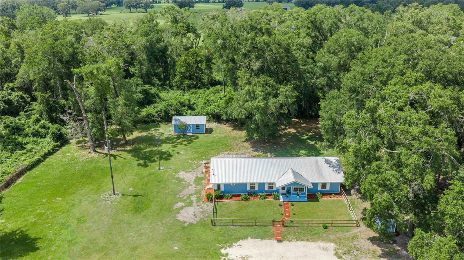 1890 167th, Trenton, FL 32693