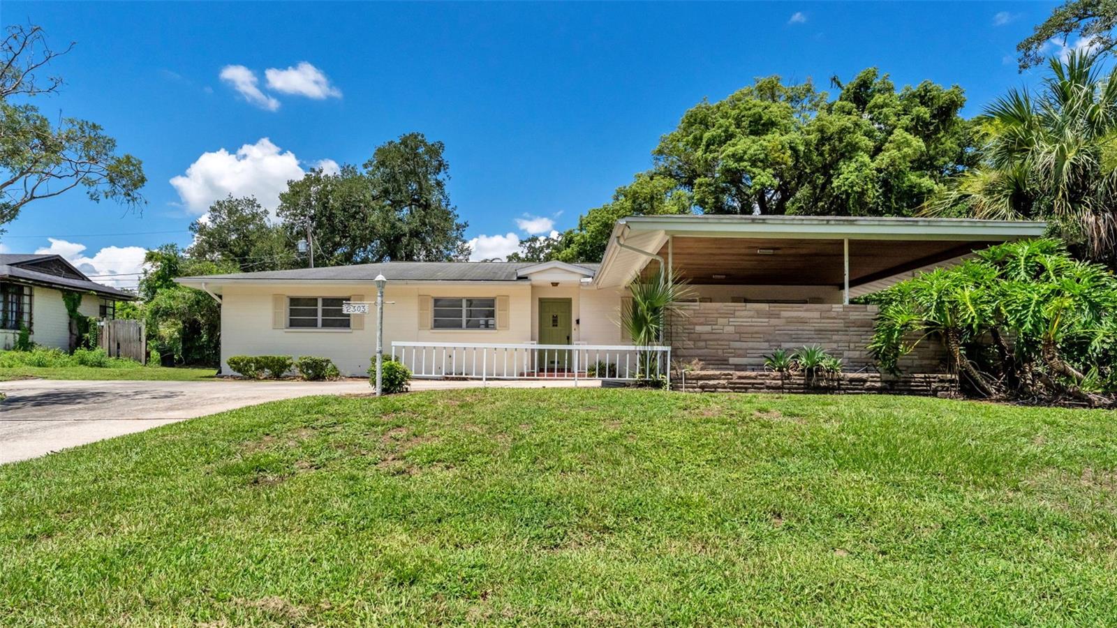2303 Coventry, Lakeland, FL 33803