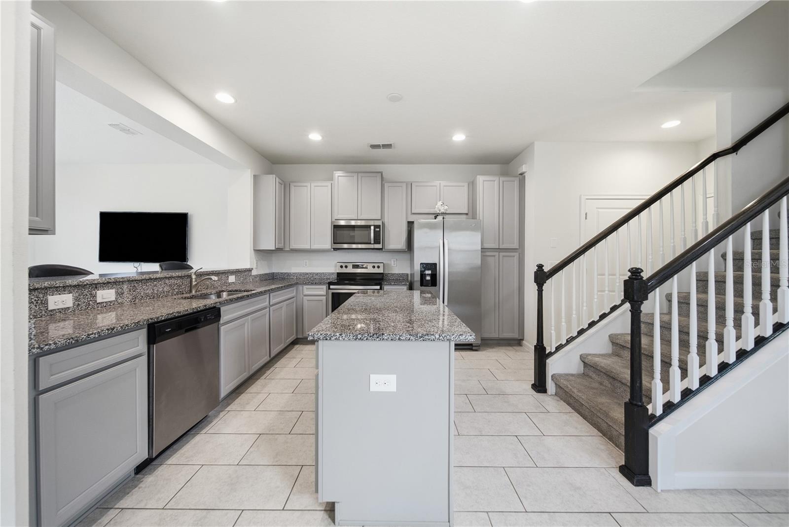 5553 Pleasantview, Bradenton, FL 34211