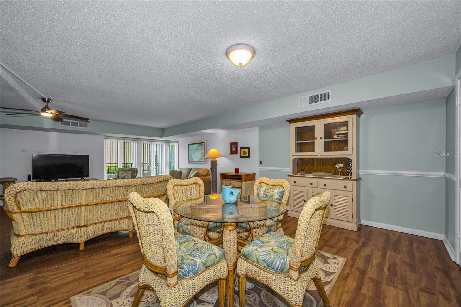 851 Bayway Unit 101, Clearwater Beach, FL 33767