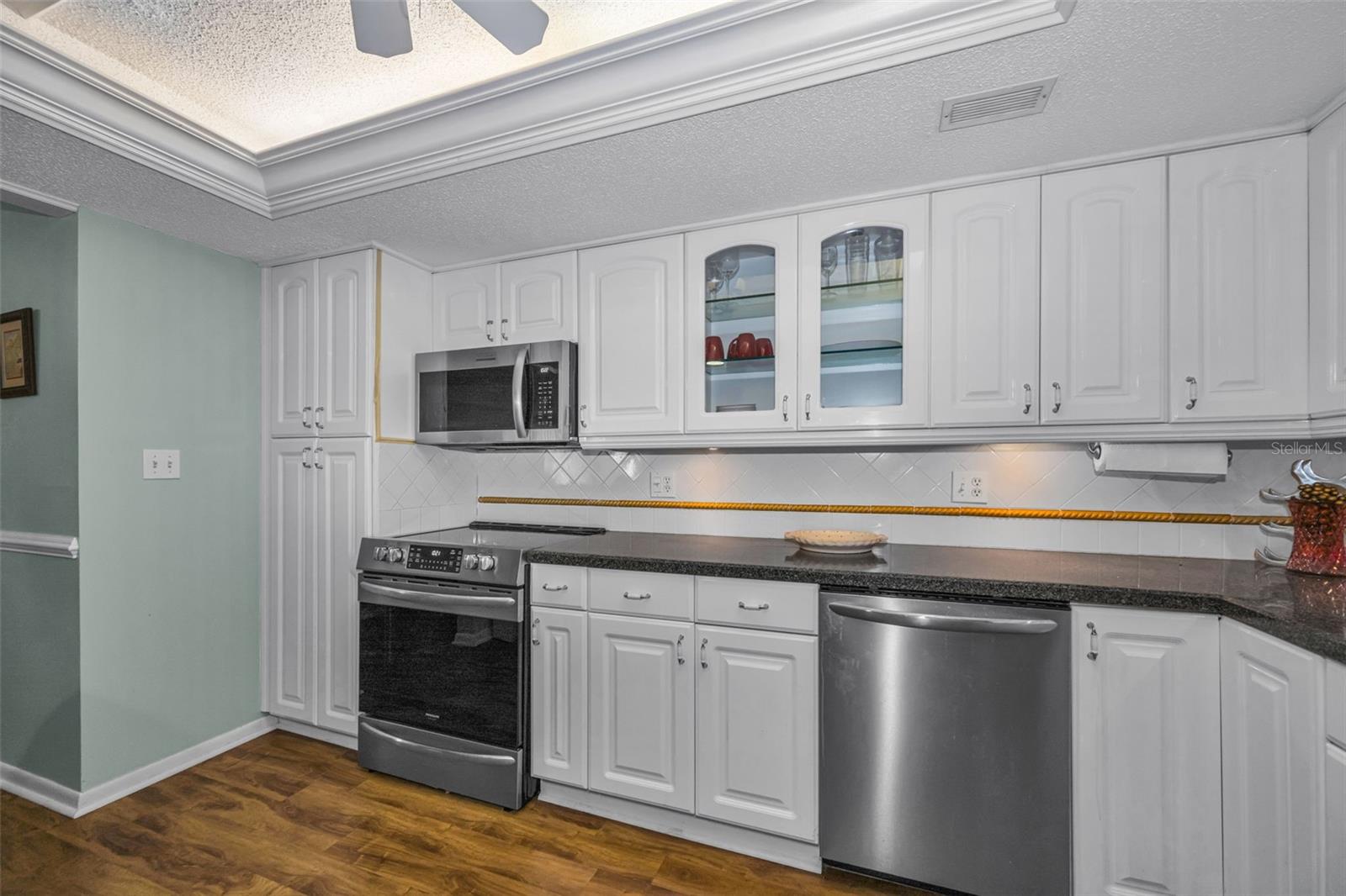 851 Bayway Unit 101, Clearwater Beach, FL 33767