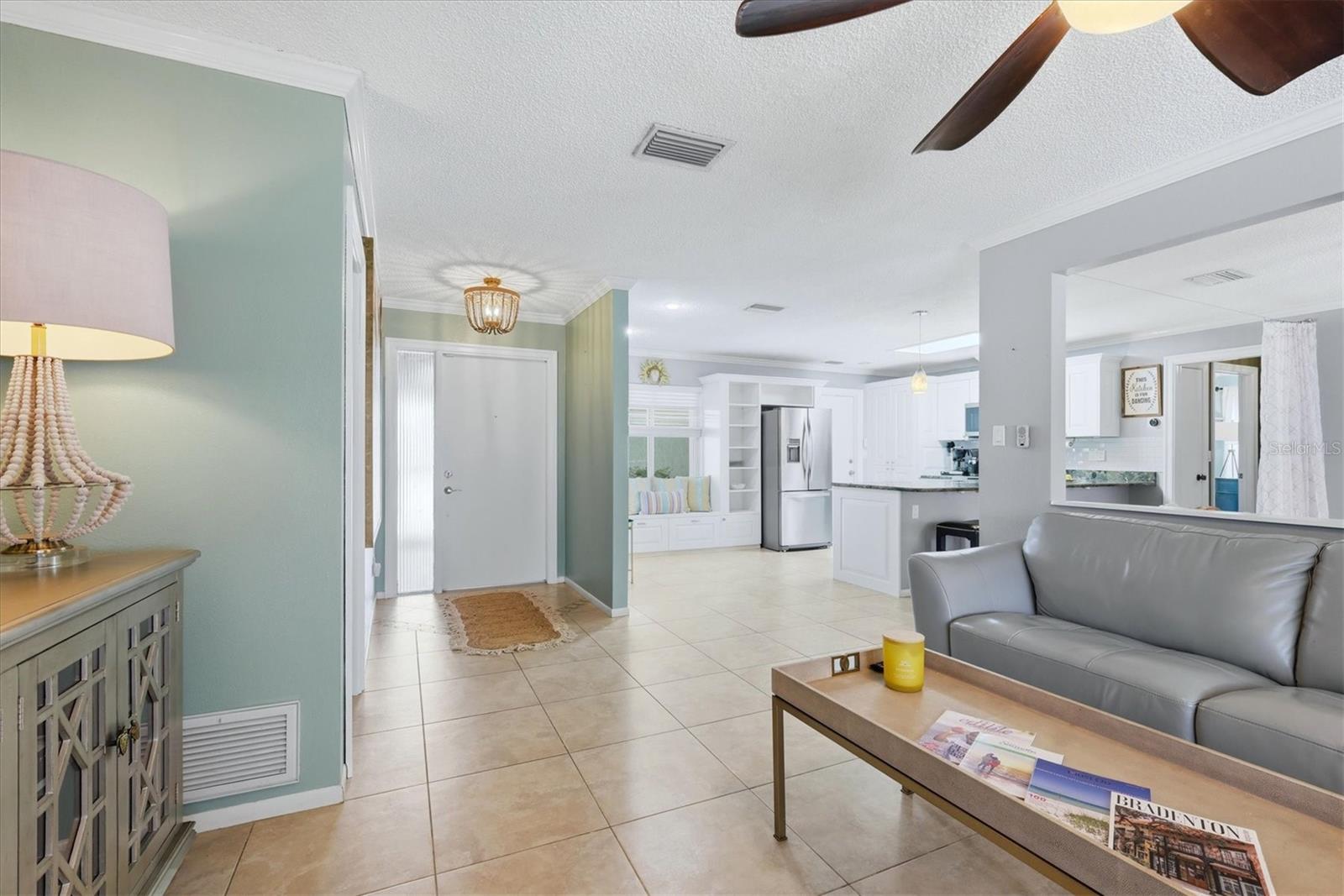 1833 Oak View, Sarasota, FL 34232
