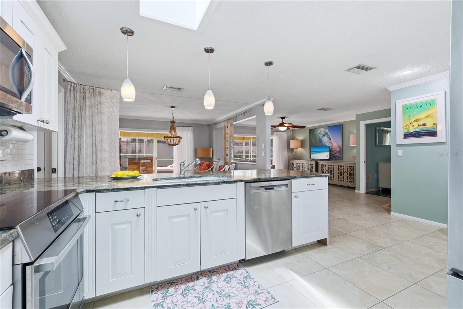 1833 Oak View, Sarasota, FL 34232
