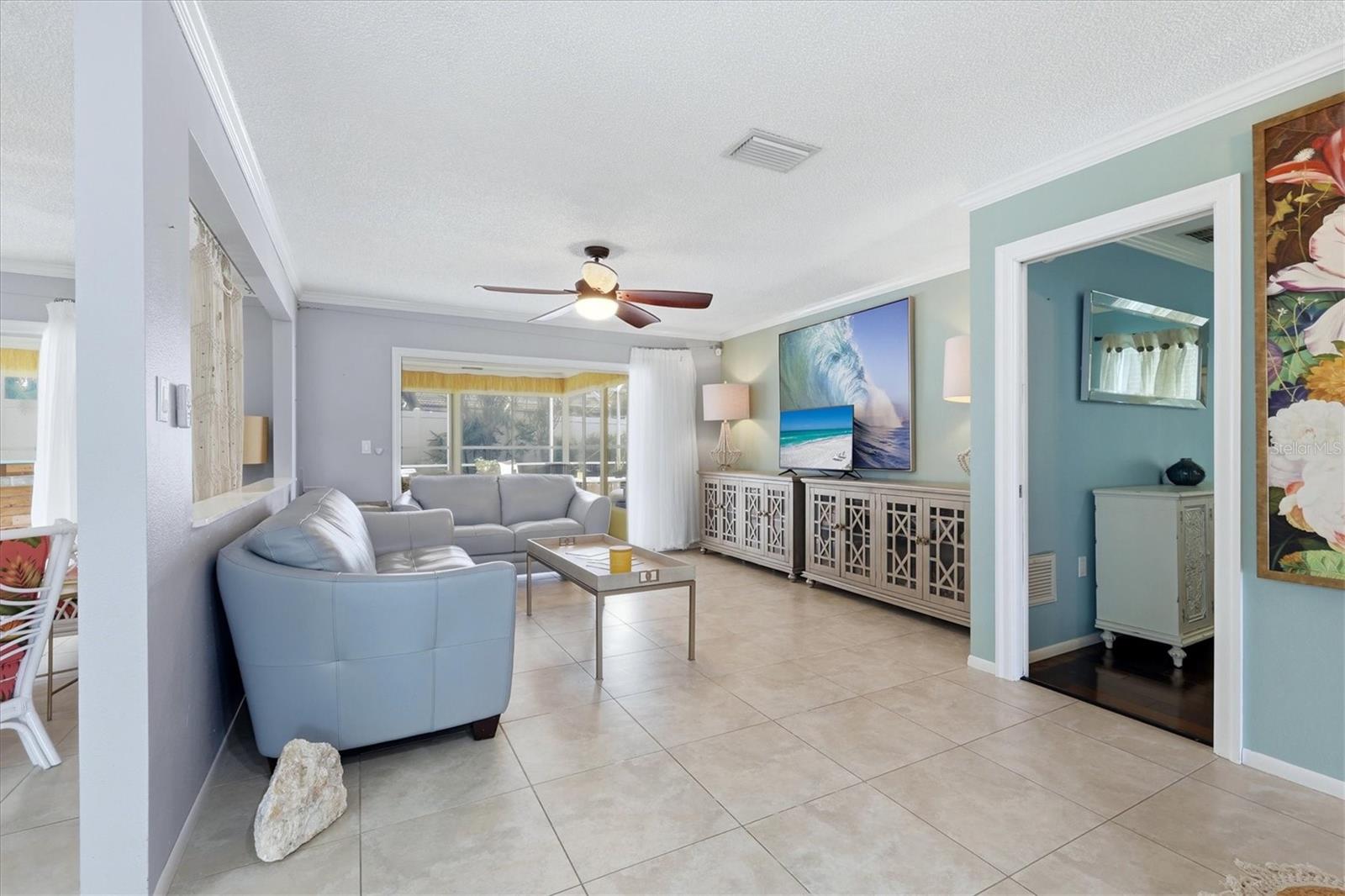 1833 Oak View, Sarasota, FL 34232
