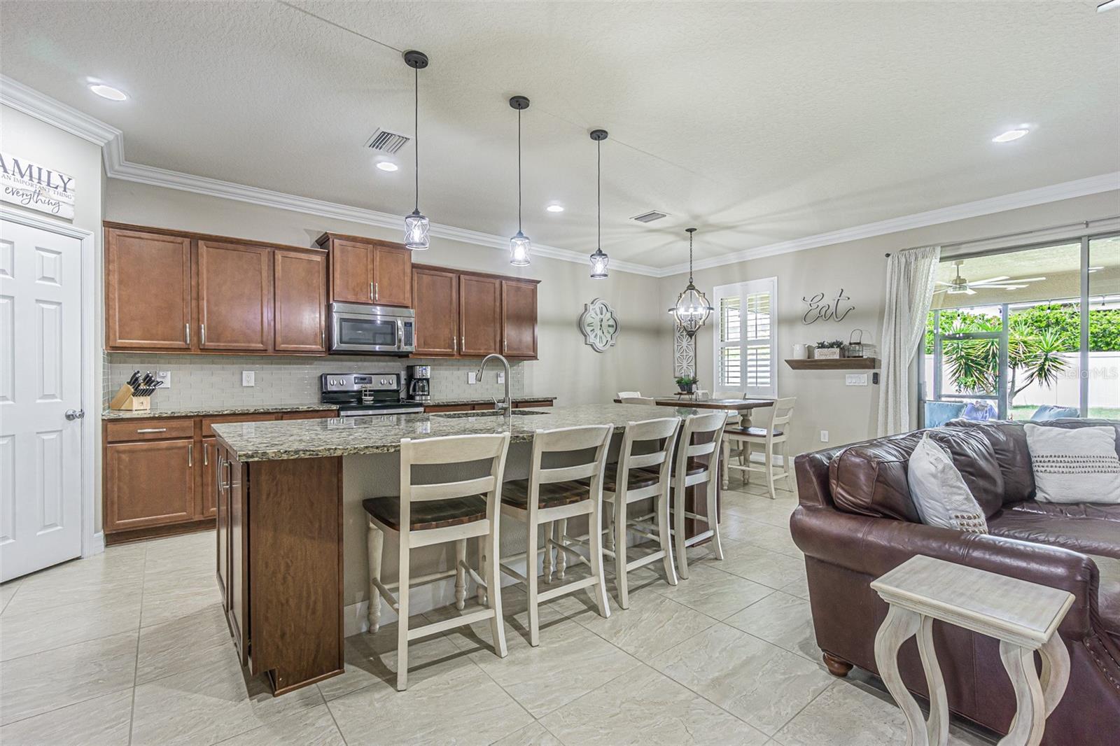 1507 Windy Gap, Valrico, FL 33594