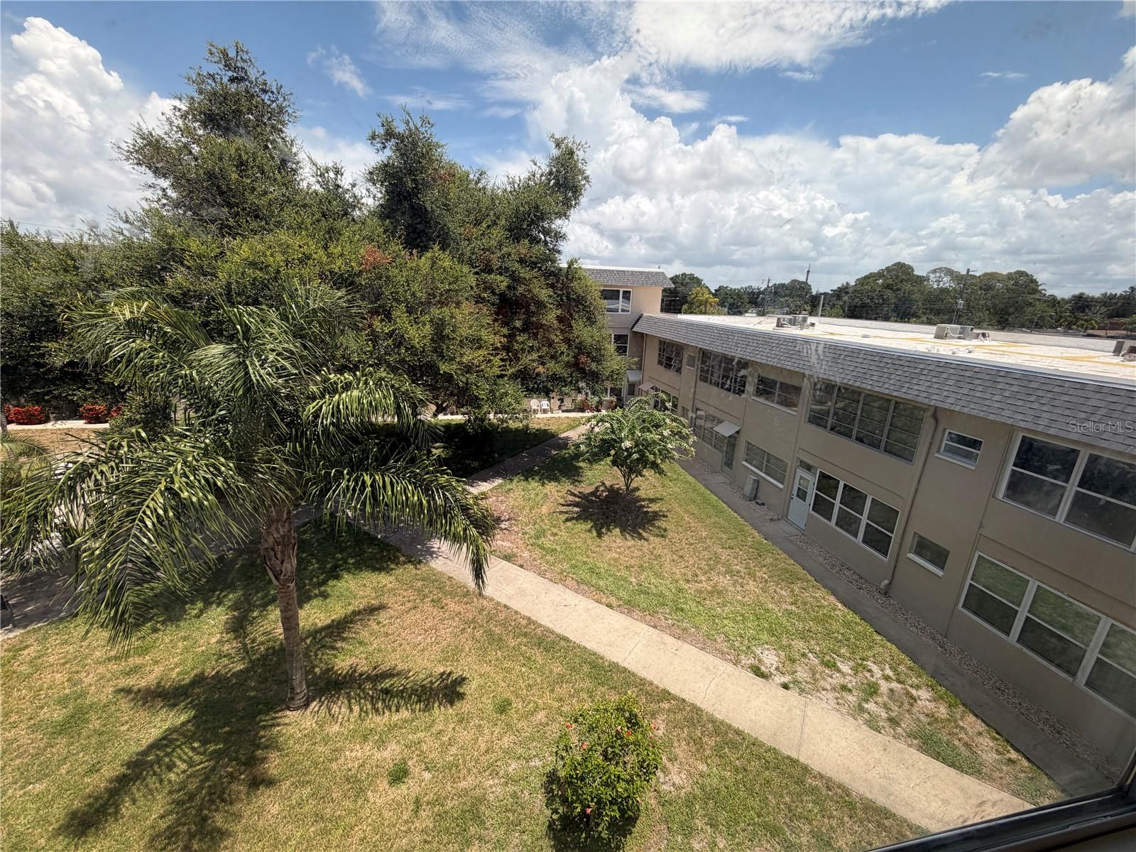 5725 12th Unit 306d, St Petersburg, FL 33710