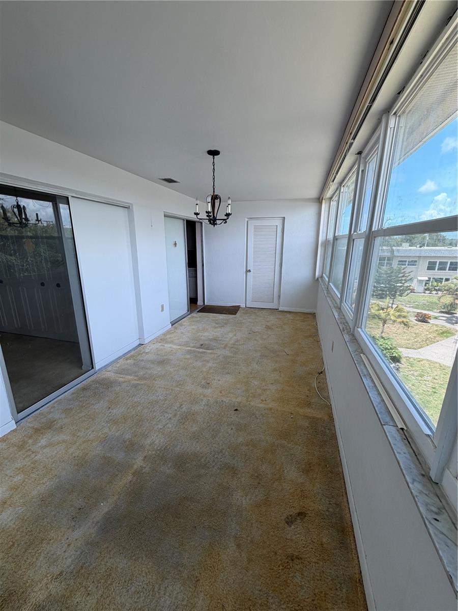 5725 12th Unit 306d, St Petersburg, FL 33710