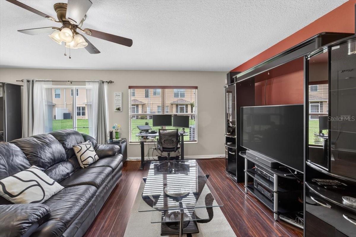 4582 Limerick, Tampa, FL 33610