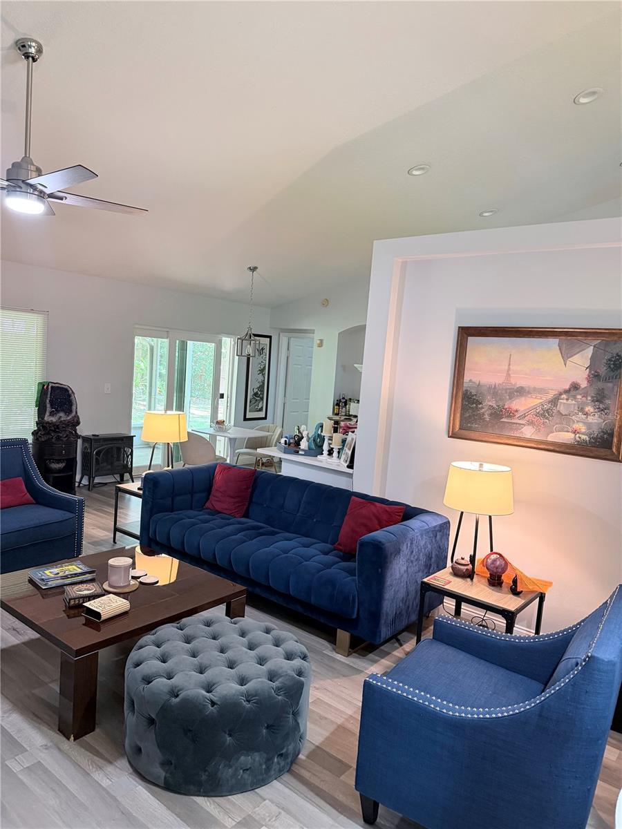 1808 Powder Ridge, Valrico, FL 33594