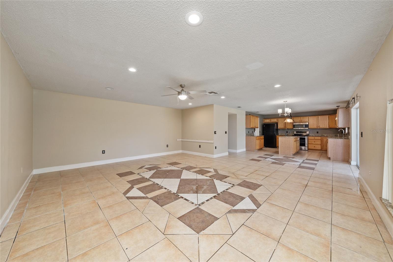 2121 Blackstone Landing, Kissimmee, FL 34758