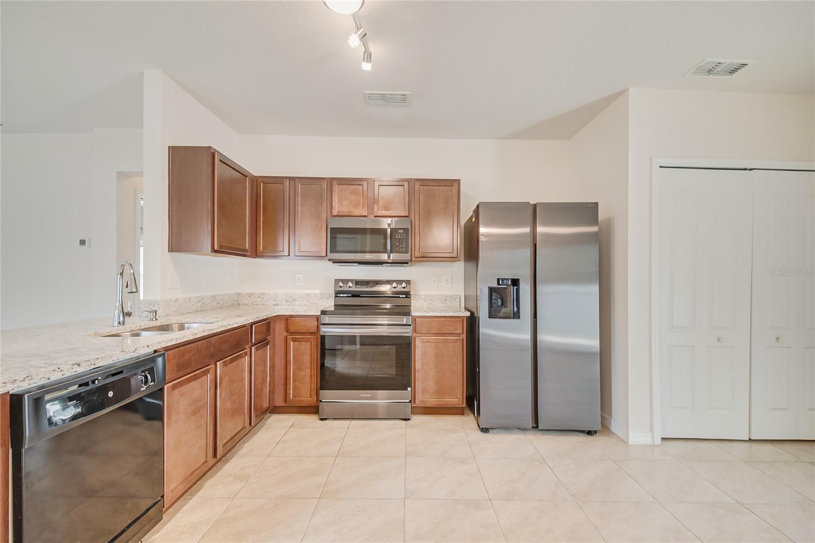 125 Tanager, Haines City, FL 33844