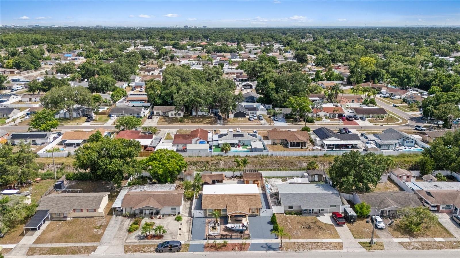8318 Drycreek, Tampa, FL 33615