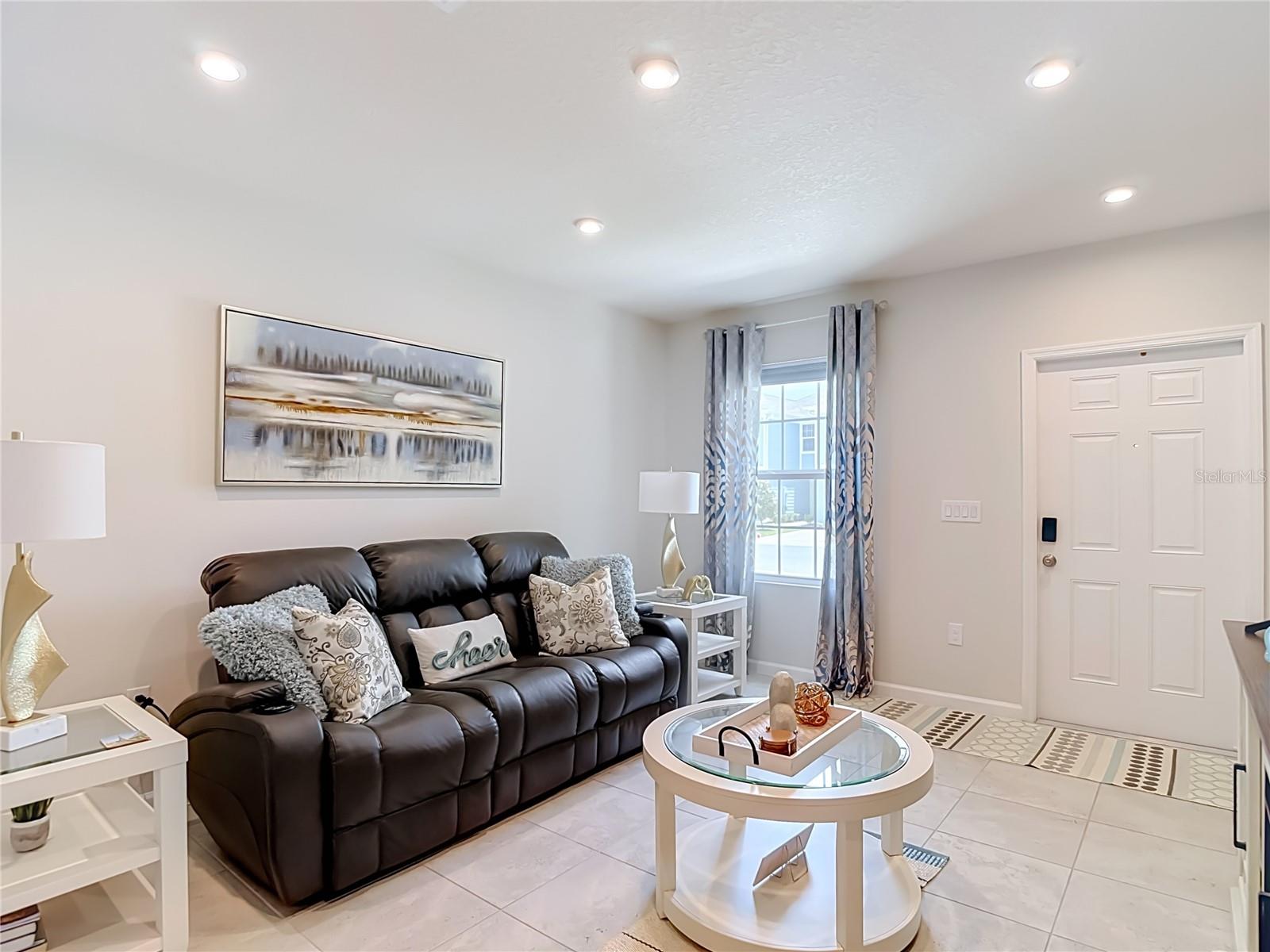 12000 Grizzly, New Port Richey, FL 34654