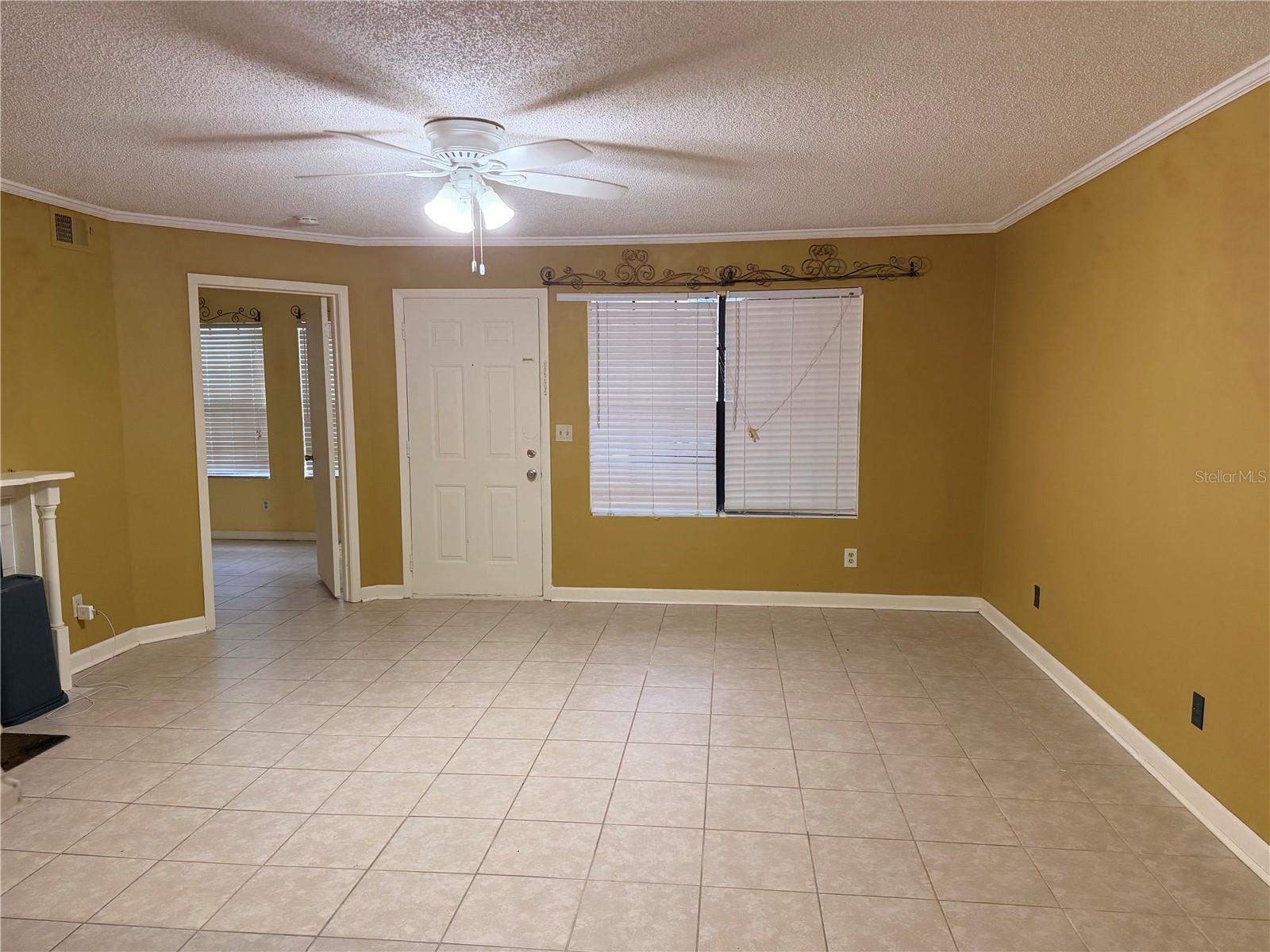 345 Forestway Unit 107, Altamonte Springs, FL 32701