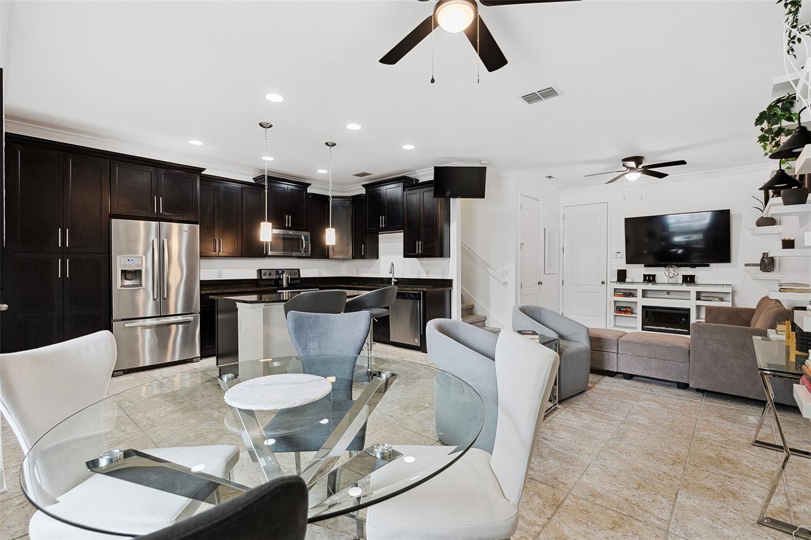 9956 Eagle Creek Center Blvd, Orlando, FL 32832