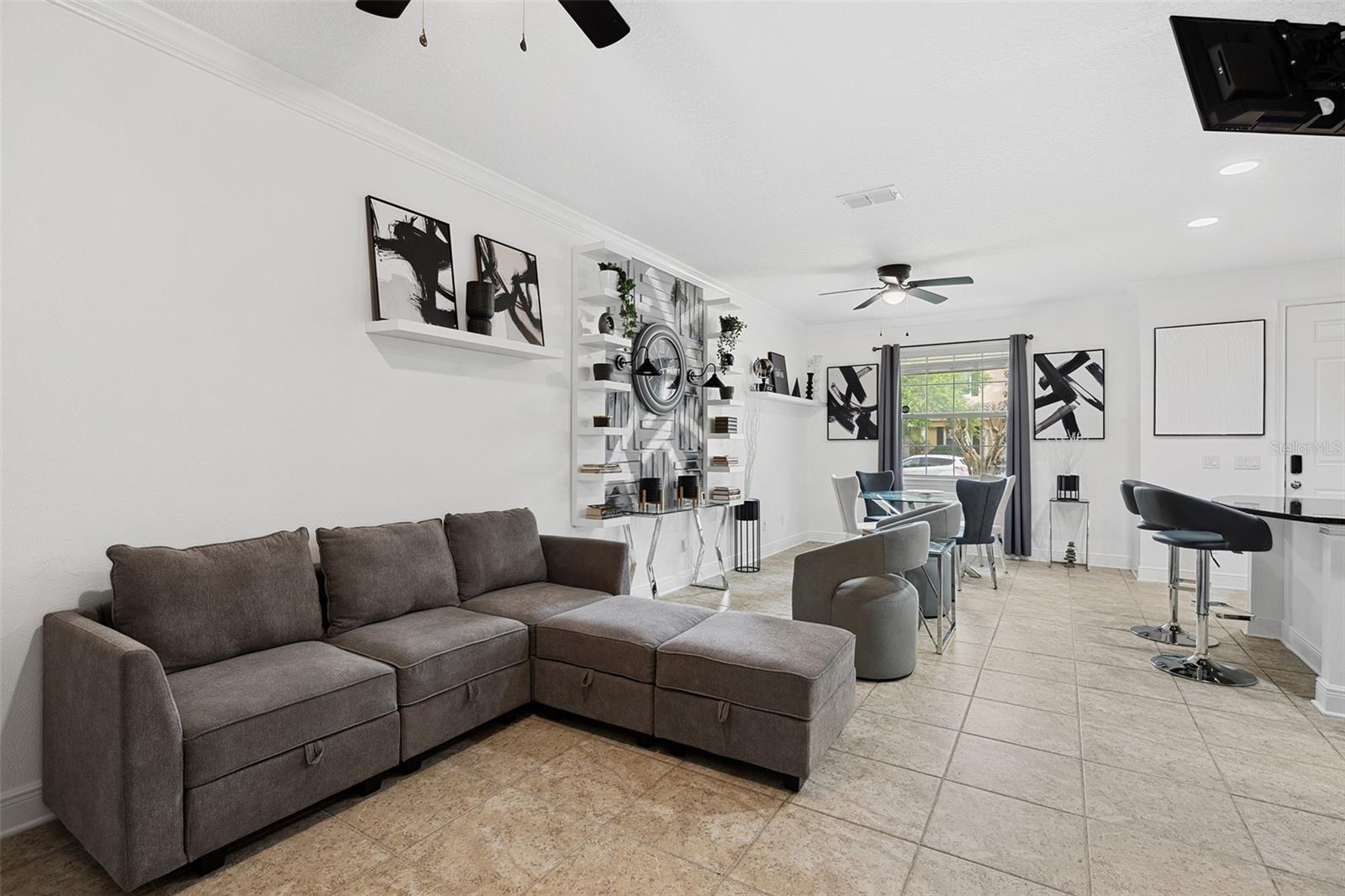 9956 Eagle Creek Center Blvd, Orlando, FL 32832