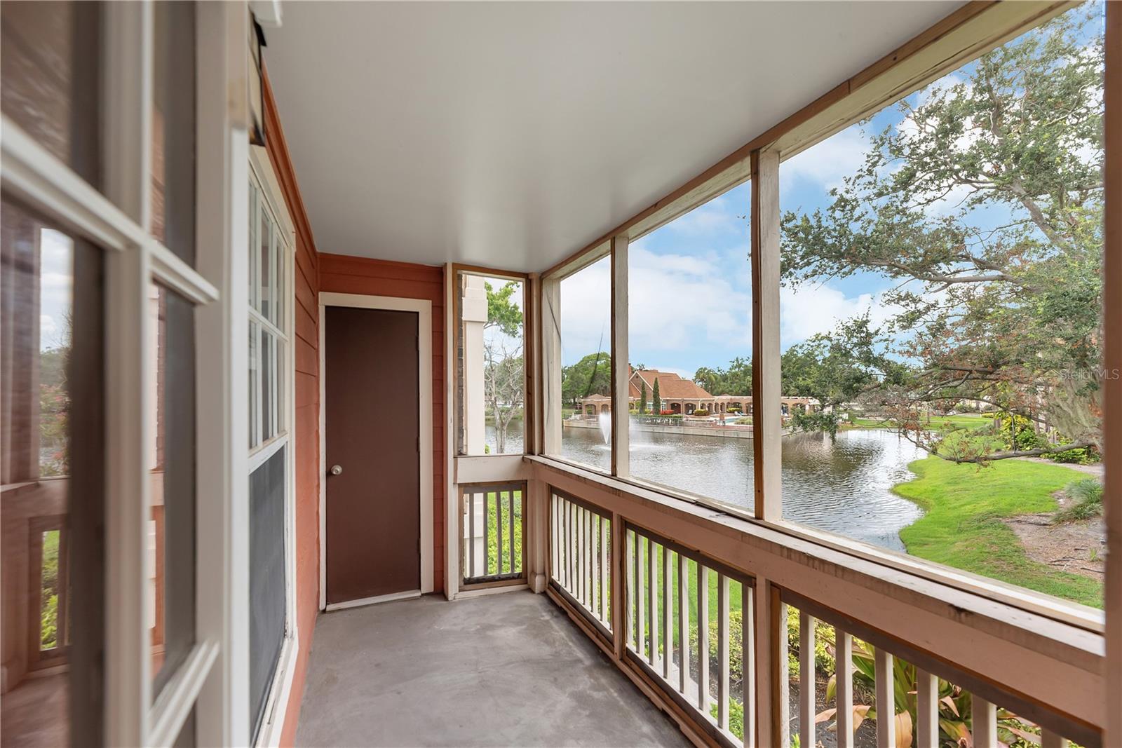 10200 Gandy Unit 1205, St Petersburg, FL 33702