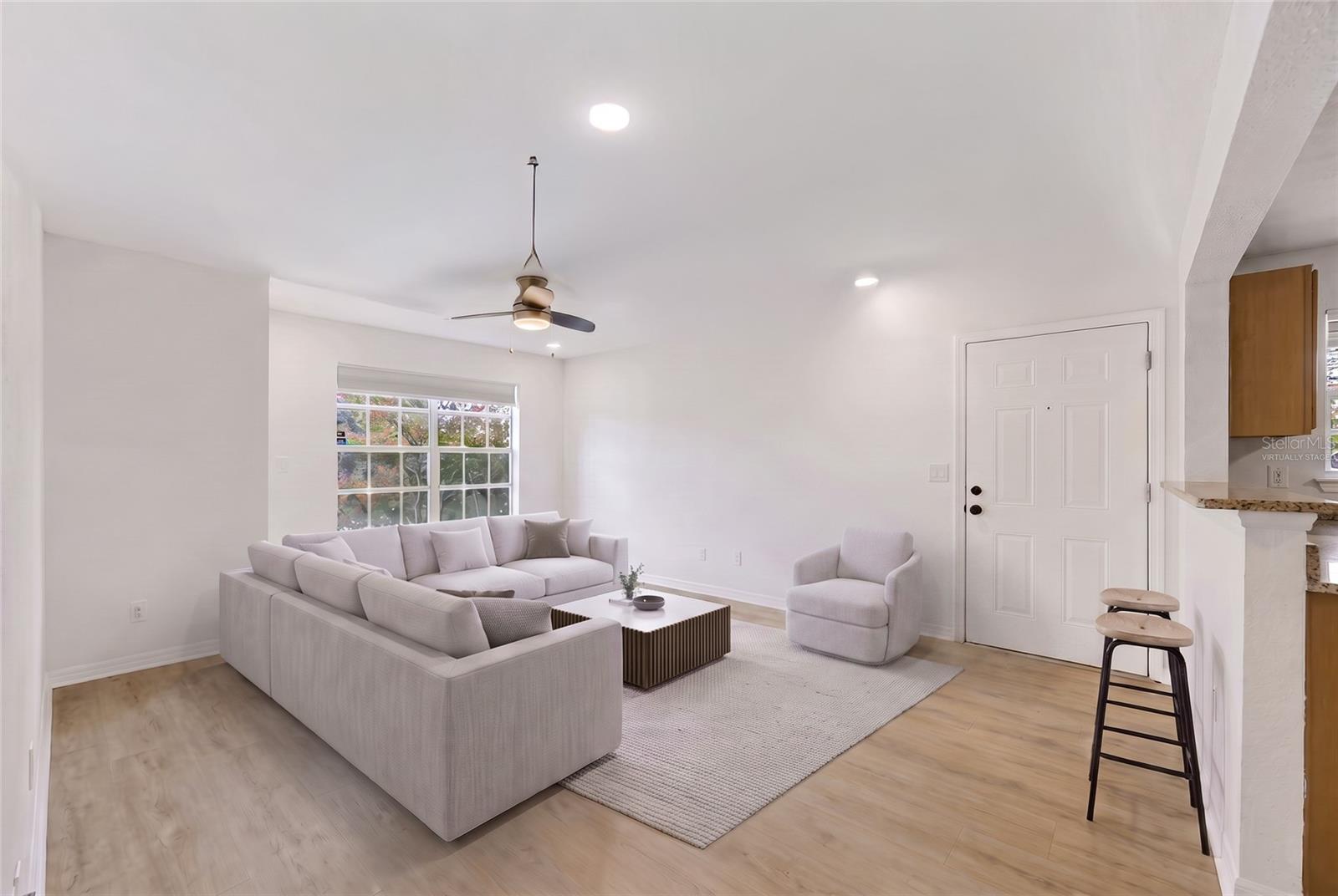 10200 Gandy Unit 1205, St Petersburg, FL 33702
