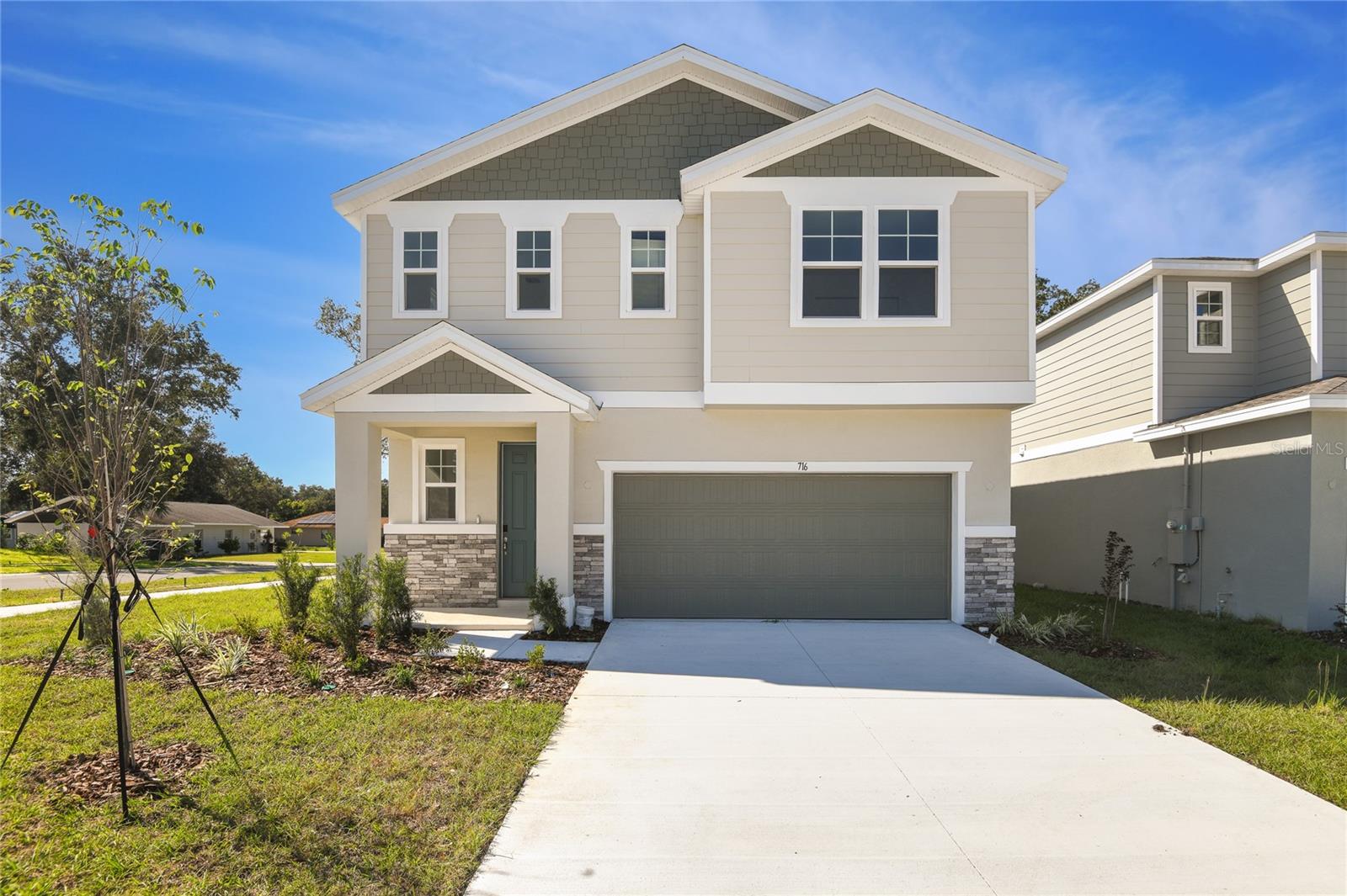 716 Lake Dell, Dundee, FL 33838