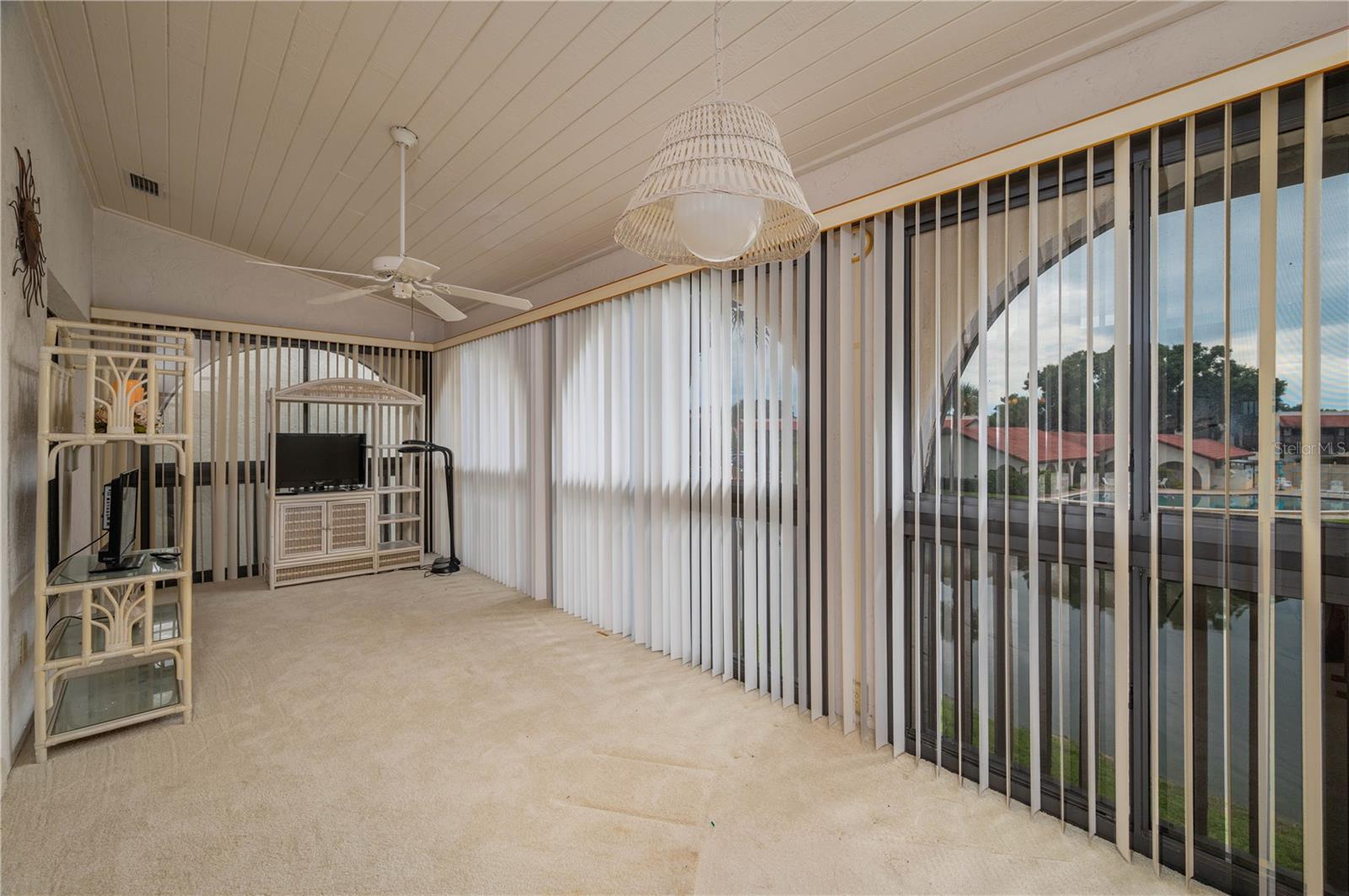 8203 Village Unit H-23, Lake Wales, FL 33898