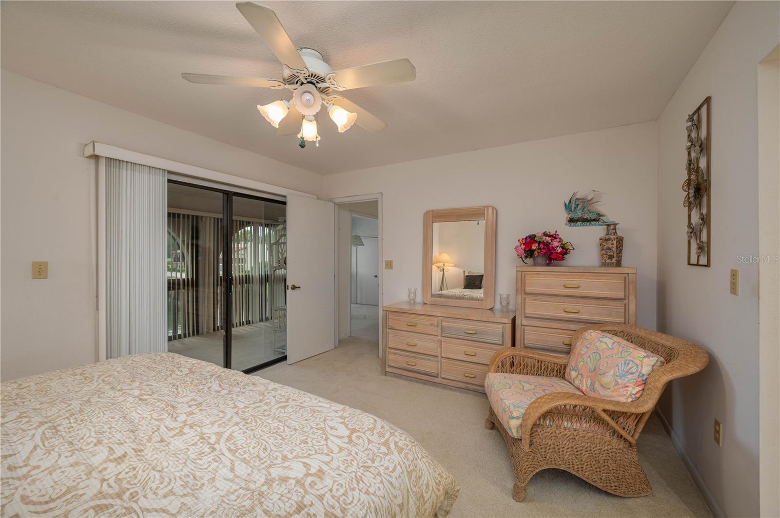 8203 Village Unit H-23, Lake Wales, FL 33898